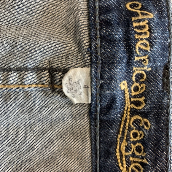 American Eagle Denim Miniskirt - Picture 2 of 3